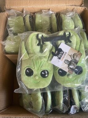 Star Wars The Mandalorian Grogu Plush Kids Slippers - Green COMES IN BULK OF 12!